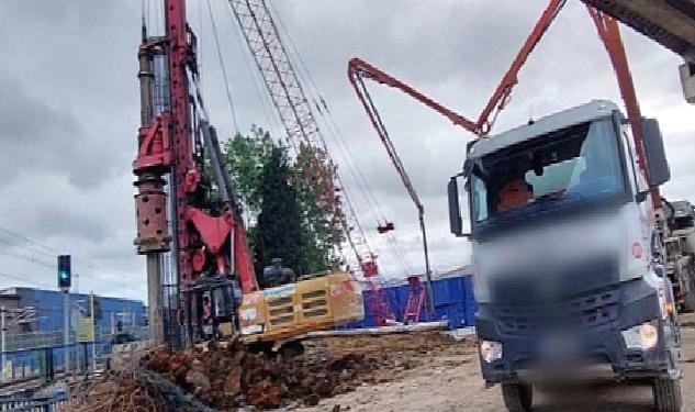 Darıca Osmangazi Köprüsü için 97 adet fore kazık çakılıyor