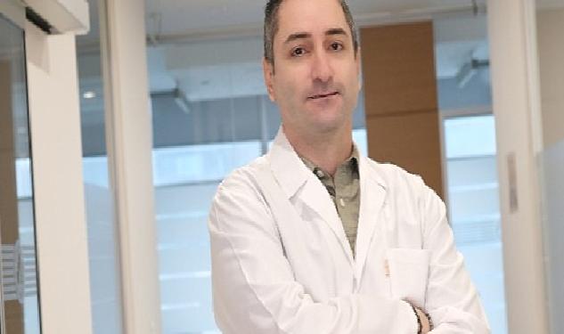 Doç. Dr. Barış Karabulut: “Süt dişleri kalıcı dişlerin rehberidir”