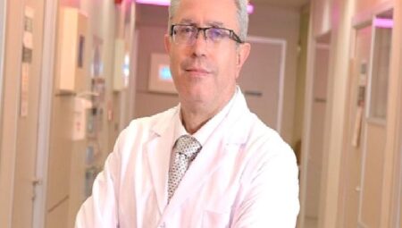 Prof. Dr. Aytaç Atamer: “Kolon kanseri, tedavisi mümkün ve önlenebilir bir hastalık”