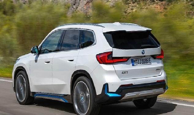 Tamamen Elektrikli Yeni BMW iX1 CI Bloom’da Sanatseverlerle Buluşuyor
