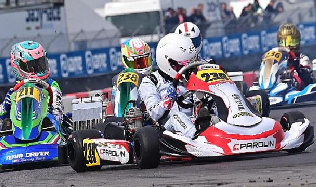 Ayşe Çebi İtalya’da Piste Çıkıyor