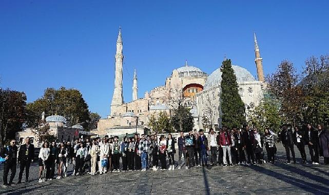 Başkan Altay: “Gençlerimiz İki Başkent Arasında Gönül Köprüsü Kurdu”