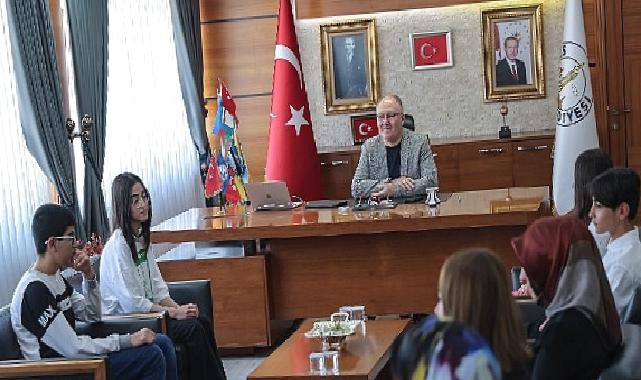 Başkan Bilgin LGS Birincilerini Misafir Etti