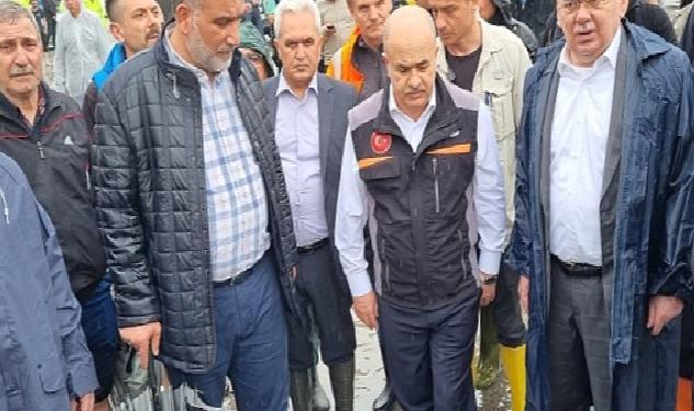Canik’te Sağanak Yağışa Karşı Etkin Mücadele