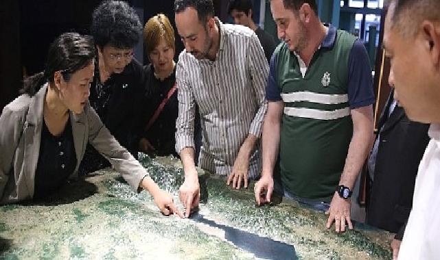 Çinli heyet, deprem çalışmaları için Kocaeli’ye geldi