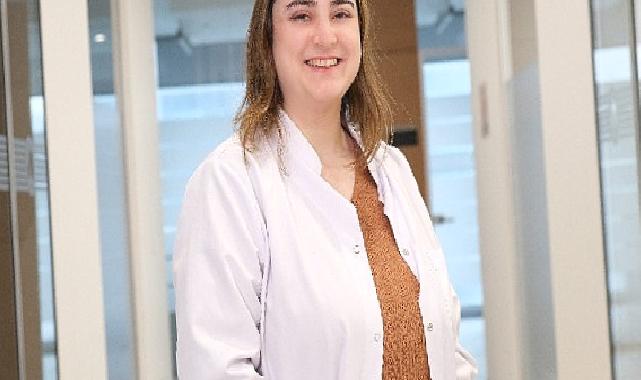 Çocukların diş bakımında ebeveynler istikrarlı olmalı