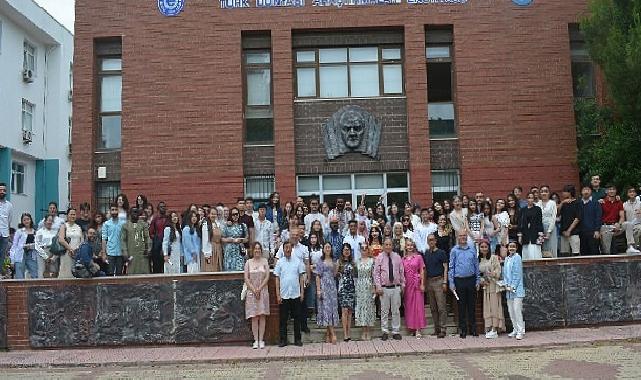 Ege Üniversitesi TÖBİR’de mezuniyet heyecanı
