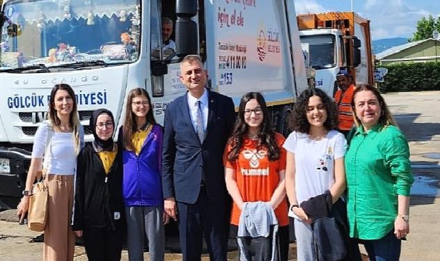 Gölcük Belediyesi Atık Aktarma İstasyonu Ödev Konusu Oldu