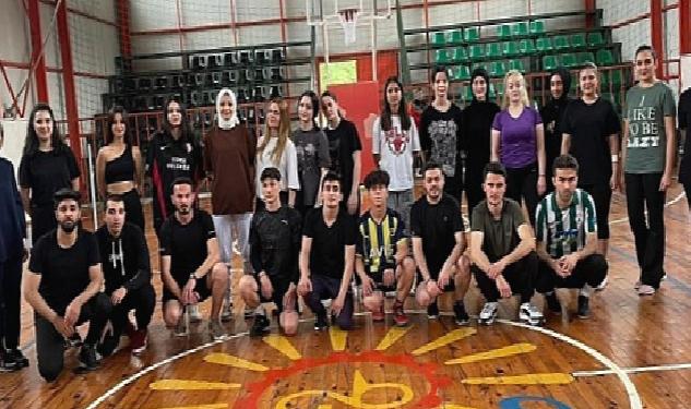 Gölcük Belediyesi POMEM Kurslarında Eğitimler Sürüyor