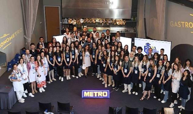 İlk mezunlarını veren Metro Business Academy hem gençlere hem perakende sektörüne güç katacak