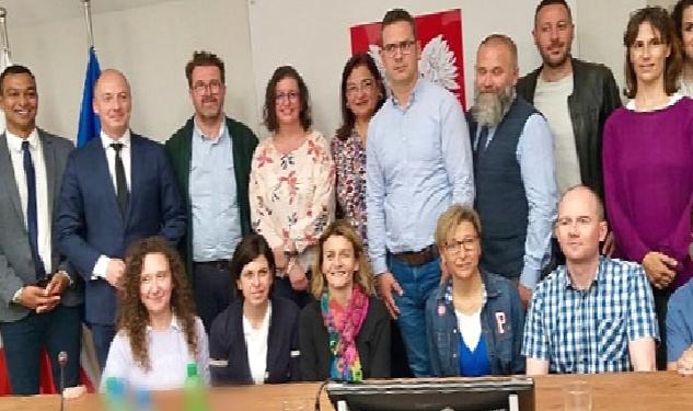 İzmir Ticaret Odası Vakfı Süleyman Taştekin MTAL Koordinatörlüğünde Yürütülen Endüstriyel Robotlar Konulu Erasmus+ Projesinin 2.Etabı Polonya’da tamamlandı