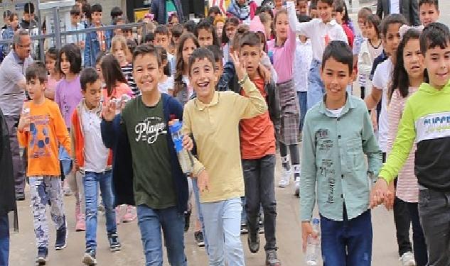 Karaman Belediyesi tarafından bu yıl 3.’sü düzenlenen Kitap Günleri, kapılarını kitapseverlere açtı