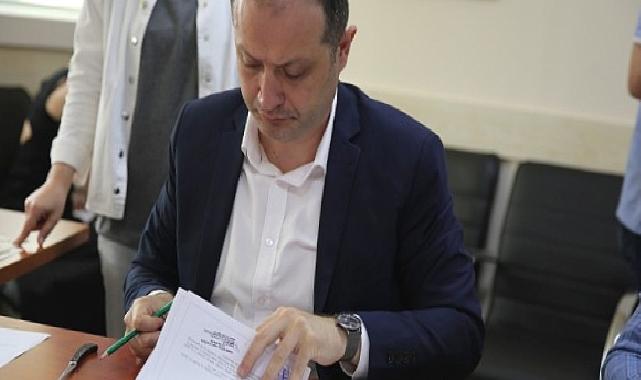 Kocaeli Vergi Dairesi yıkılıyor