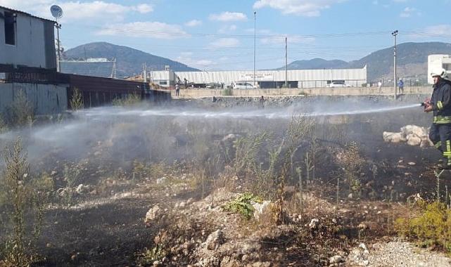 Muğla Büyükşehir Belediyesi Anız Yangınlarına Karşı Vatandaşları Uyardı