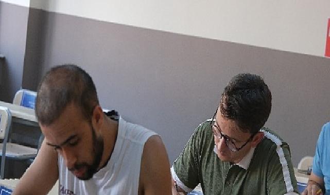 Aydın Büyükşehir Belediyesi hızlandırılmış KPSS kursuna yoğun ilgi 