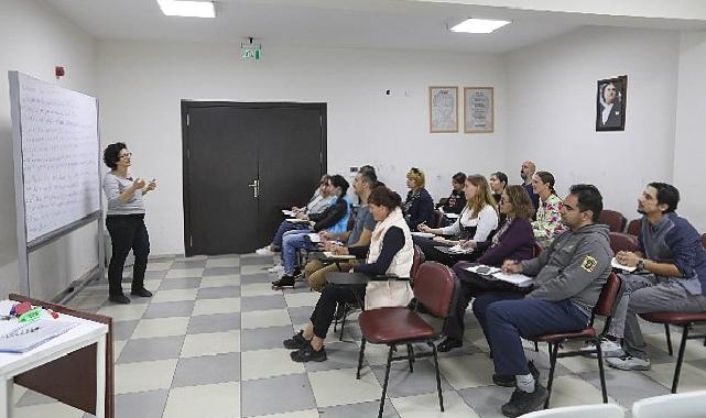 Aziz Nesin Bilgi Eğitim Merkezi’ndeki kurslara büyük ilgi