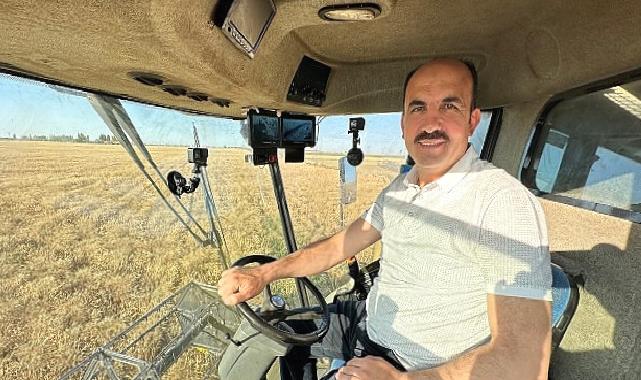 Başkan Altay: “7 Milyon Metrekarelik Alanda Kurak İklimlerde Yerli Tohumun Geliştirilmesi İçin AR-GE Çalışması Yapıyoruz”
