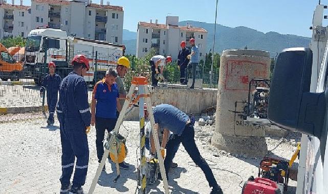 Bayraklı olası afetlere karşı önlemini alıyor
