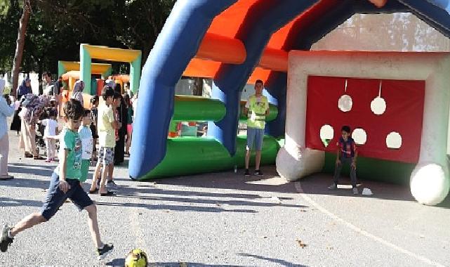 Büyükşehir’in sokak şenlikleri devam ediyor