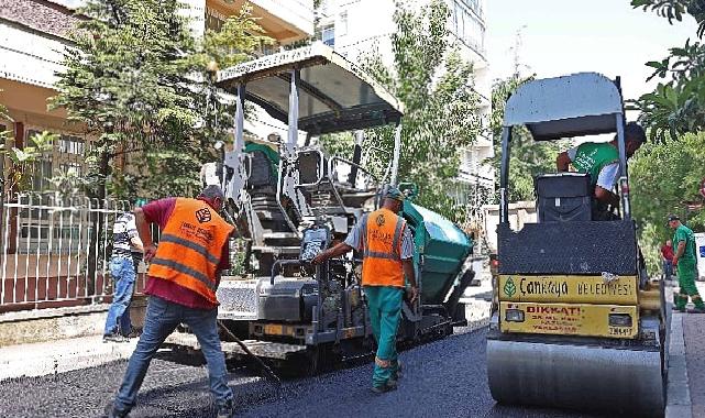 Çankaya’da asfalt çalışmaları hız kesmeden devam ediyor 