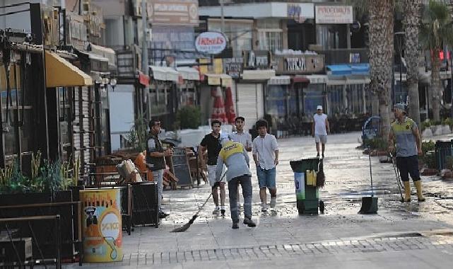 Didim’de temizlik ekiplerinden sabah mesaisi 