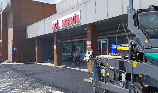 Kandıra Devlet Hastanesi acil girişi ve çıkışı asfaltlandı
