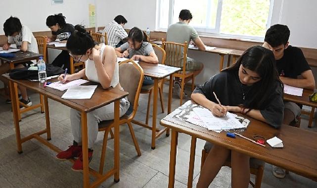 Kemer Belediyesi Eğitim Kursu’nda sınıf belirleme sınavları başladı