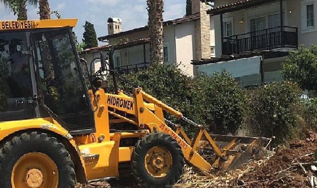 Kemer Belediyesi’nden ilçe genelinde temizlik çalışması
