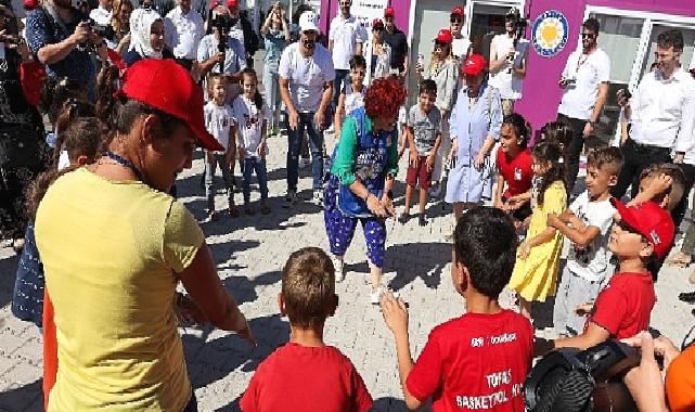 Koç Holding, Kahramanmaraş merkezli depremlerin ardından bölgede ilk günden bu yana yürüttüğü kapsamlı çalışmaları aralıksız sürdürüyor.