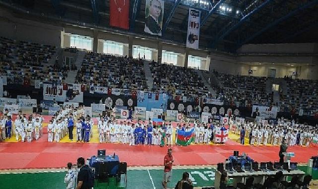 Madalyalar sahiplerini buldu