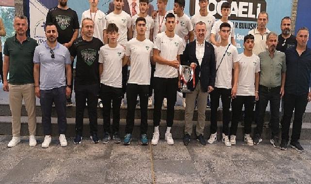 Sporun Başkenti Kocaeli’nin Başarılı Sporcuları Başkan Büyükakın ile buluştu