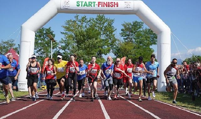 Toyota Otomotiv Sanayi Türkiye, Geleneksel Ekiden Yarışları ile Çalışanlarının Takım Ruhunu Güçlendiriyor!