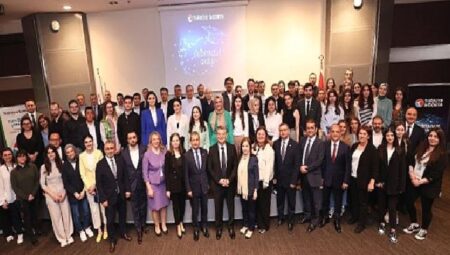 Türkiye Sigorta, “Sigortacılık Okulu” ile Çalışanlarının Gelişimine Yatırım Yapıyor