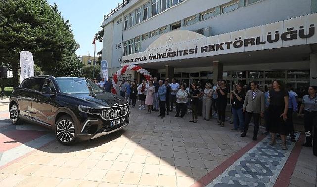 Türkiye’nin yerli otomobili TOGG DEÜ’nün Makam Aracı oldu