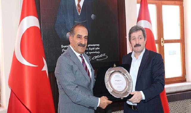 Yaş meyve sebze ve meyve sebze mamul ihracatçıları dünya sofralarına kalıntısız ve katma değerli üretiyor