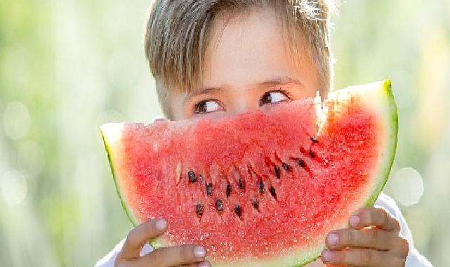 Yaz aylarında çocuklar için 10 beslenme önerisi