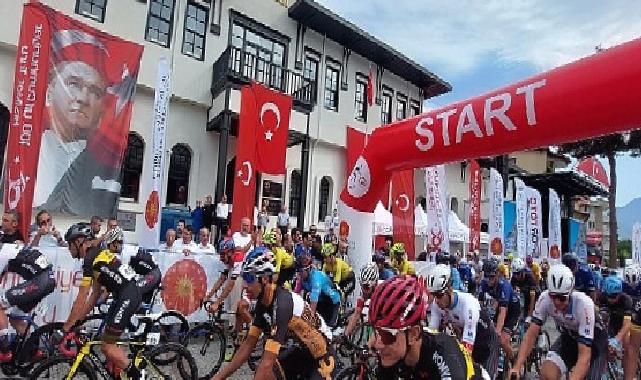 100. Yıl Cumhuriyet Bisiklet Turu 2. Etabı Amasya-Havza Sona Erdi