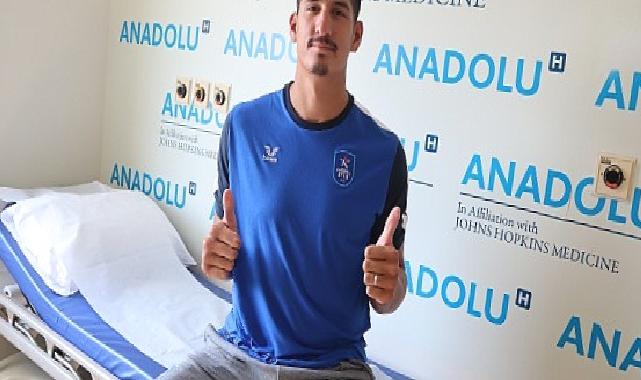 Anadolu Efes’li Derek Willis sağlık kontrolünden geçti