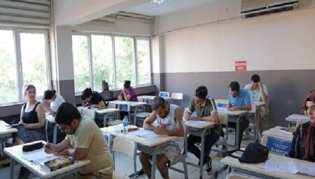 Aydın Büyükşehir Belediyesi, Kamu Personeli Seçme Sınavı’na hazırlanacak olanlara (KPSS) eğitim desteği verecek