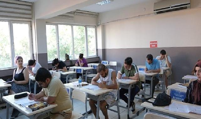 Aydın Büyükşehir Belediyesi, Kamu Personeli Seçme Sınavı’na hazırlanacak olanlara (KPSS) eğitim desteği verecek