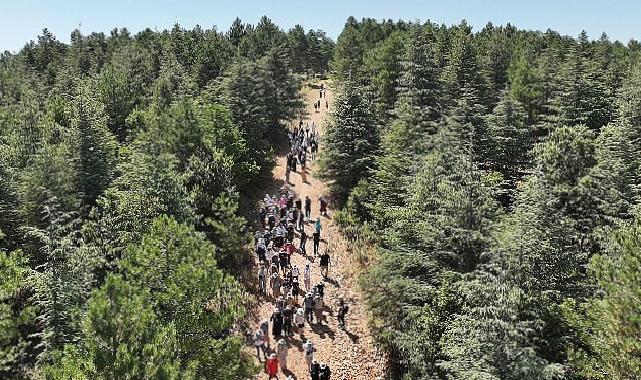 Başkan Altay Doğanhisar’da Doğa Yürüyüşüne Katıldı