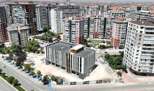 Başkan Altay: “Fuat Sezgin Gençlik ve Spor Merkezi Tamamlanmak Üzere”