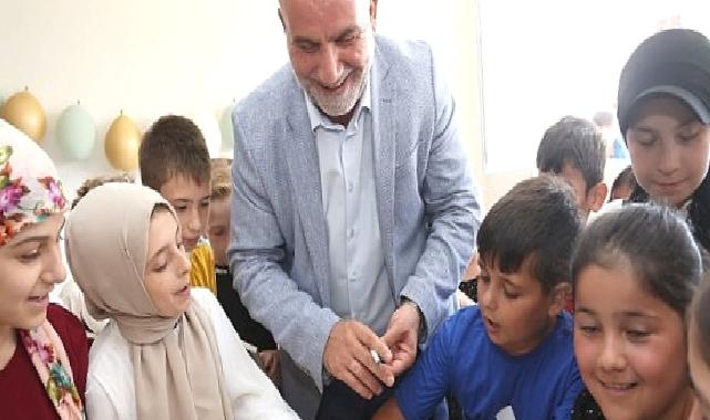 Başkan Sandıkçı’dan Miniklere Hediye