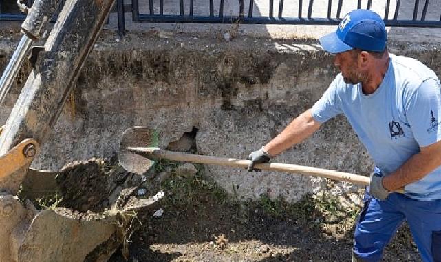 Dikili’deki Sülüklü Deresi temizlendi