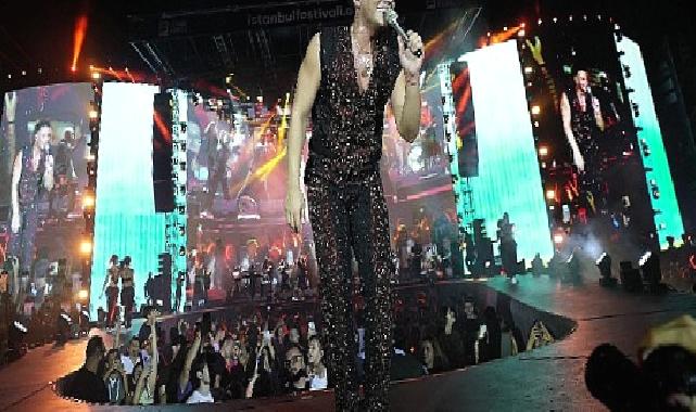 Edis Muhteşem Performansıyla İstanbul Festivali’ni Salladı