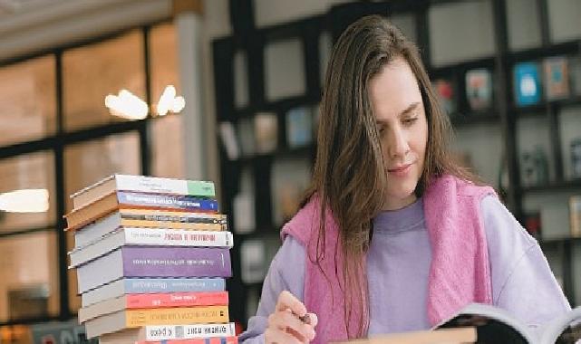 Geleceğin Eğitim Liderleri: Yenilikçi Eğitim Modelinin Öncüleri