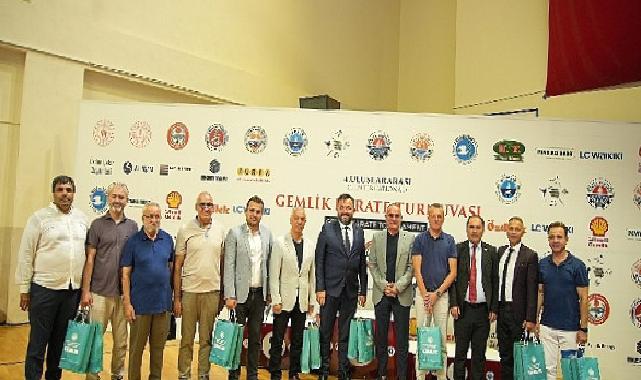 Gemlik’teki dev turnuvada kıyasıya rekabet