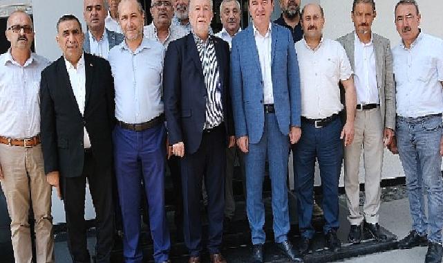 Hakan Koştu ve Bergama Oda Başkanlarından Yalçın Ata’ya ziyaret