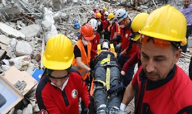 İnegöl’de 7.2 Şiddetinde Depremi Canlandırdılar
