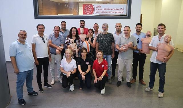 İzmir İl Milli Eğitim Müdürlüğü İlk Yardım Eğitimlerini Sürdürüyor
